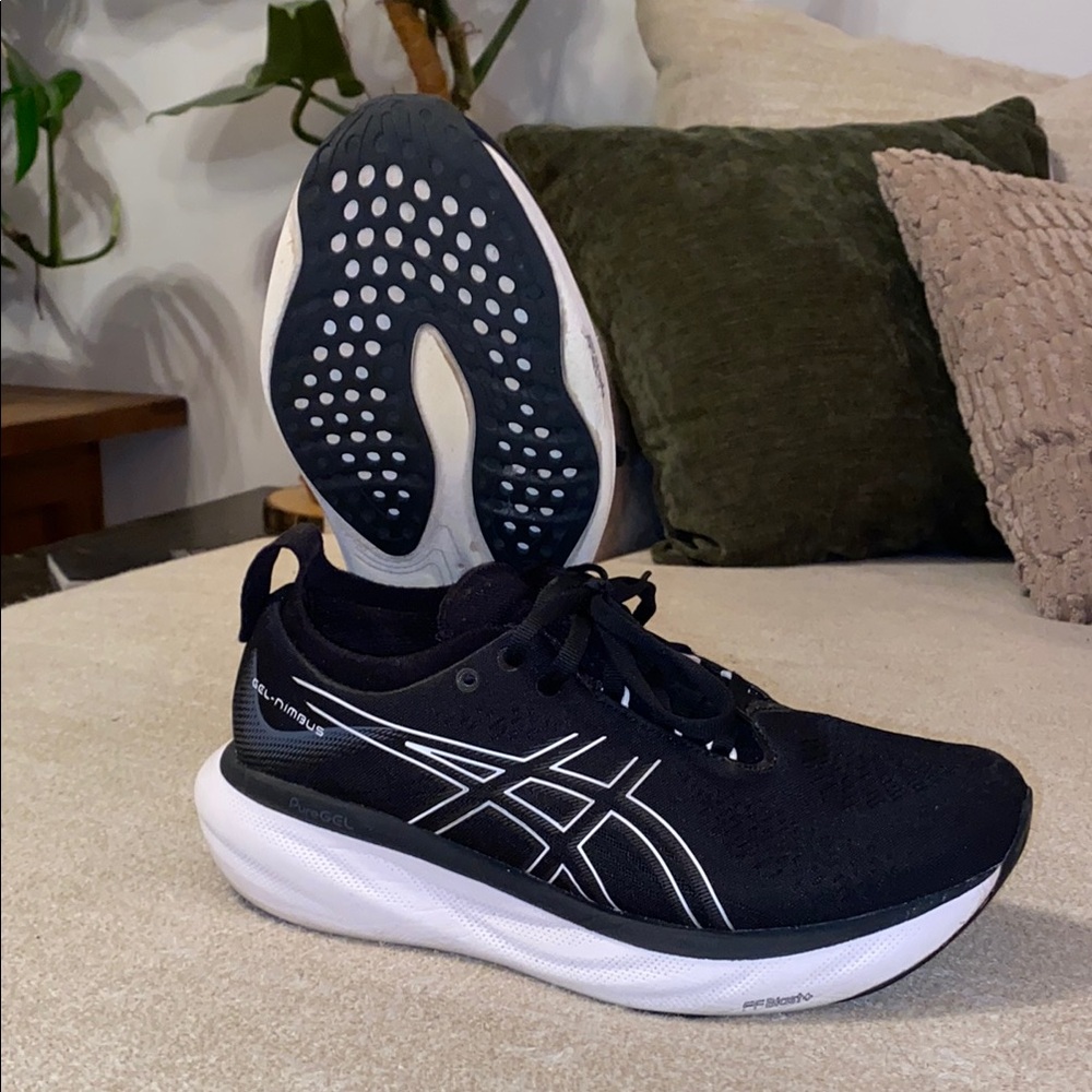 ASICS Gel-Nimbus 25 Black Running Shoes